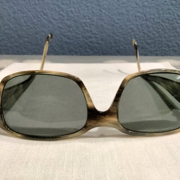Donna Karan Tortoise Shell Sunglasses, Made in Italy, Preowned main image 5